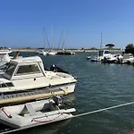 Saint-cyprien : Moderne Avec Piscine Et Parking - Fr-1-793-13 Apartment *